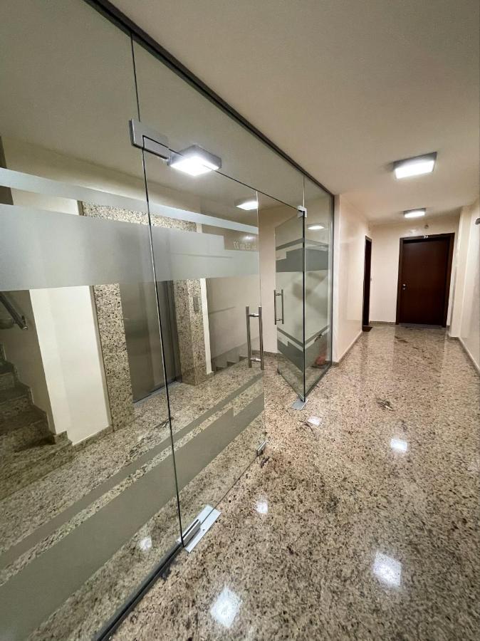 סופיה Luxury Gated Apartment מראה חיצוני תמונה